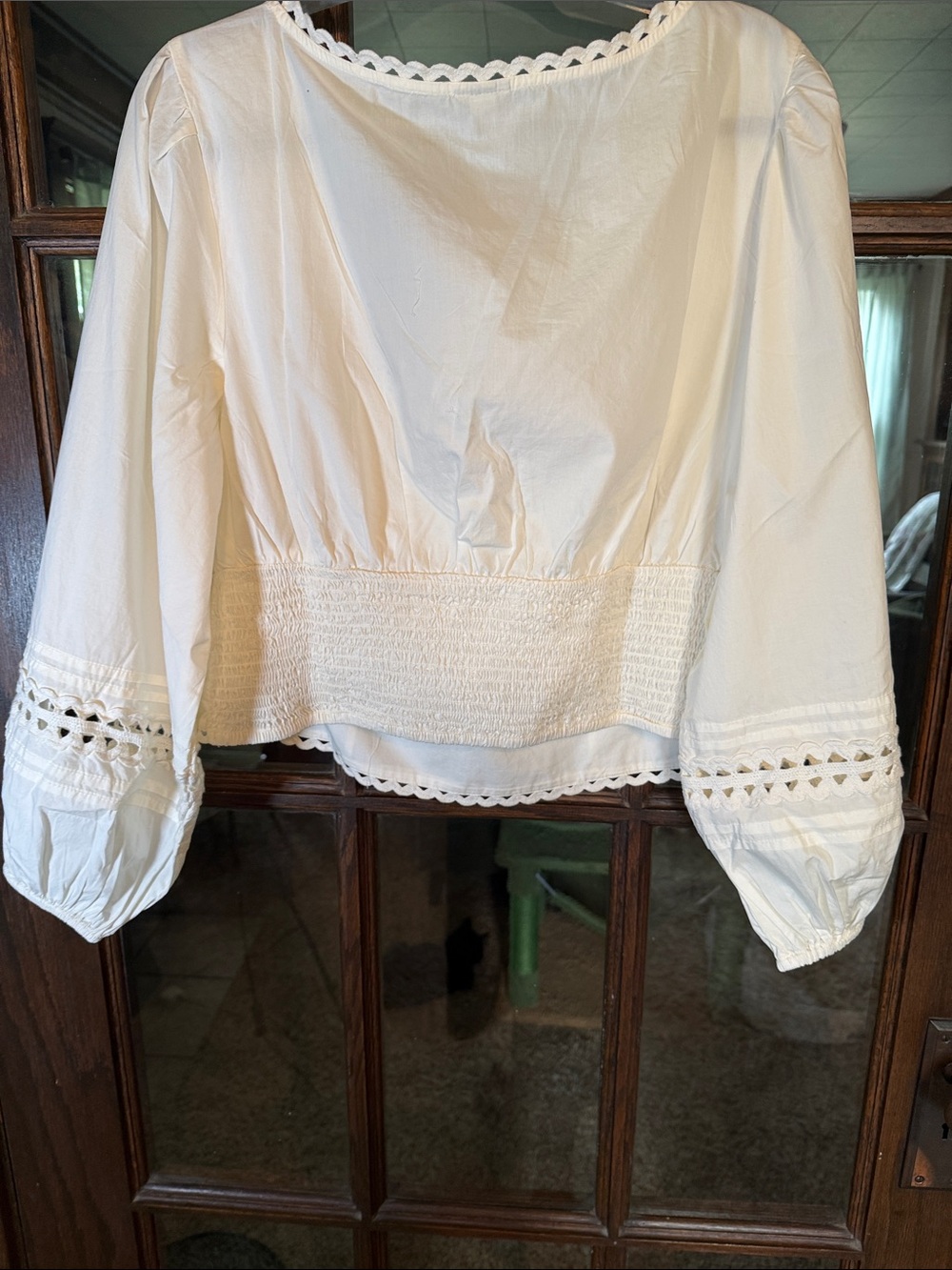 A New Day Cream Cotton Ric-Rac Eyelet Smocked V-Neck Balloon Sleeve Top 1X NEW - Picture 6 of 6